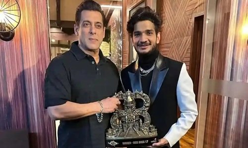 Bigg Boss 17 Winner स्टँडअप कॉमेडियन मुनव्वर फारुकी ठरला ‘बिग बॉस